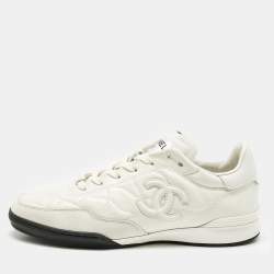 Pre Owned Chanel White Quilted Nylon and Leather CC Low Top Sneaker Size 38