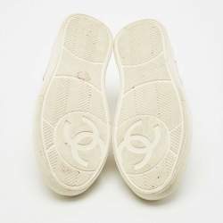 Pre Owned Chanel Gold Leather CC Low Top Sneakers Size 37
