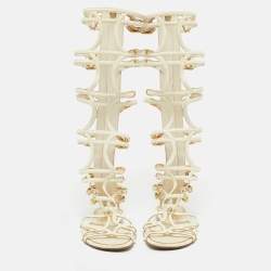 مملوكة مسبقًا Chanel Cream Leather Gladiator Flat Sandals Size 37