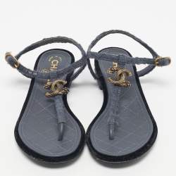 Pre Owned Chanel Blue Tweed and Velvet  CC LogoT-Strap Flat Sandals Size 37