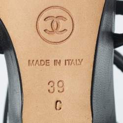 Pre Owned Chanel Black Leather Interlocking CC Logo Gladiator Sandals Size 39