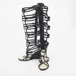 Pre Owned Chanel Black Leather Interlocking CC Logo Gladiator Sandals Size 39