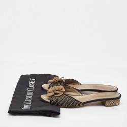 Pre Owned Chanel Gold/Black Fabric and Mesh CC Camelia Embellished Slide Sandals Size 38