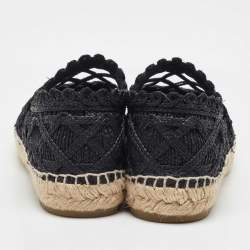 Pre Owned Chanel Black Woven Raffia and Canvas CC Cap Toe Espadrille Flats Size 39