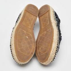 Pre Owned Chanel Black Woven Raffia and Canvas CC Cap Toe Espadrille Flats Size 39