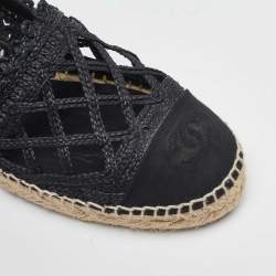 Pre Owned Chanel Black Woven Raffia and Canvas CC Cap Toe Espadrille Flats Size 39