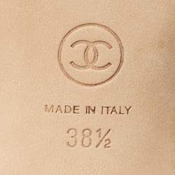 Pre Owned Chanel Beige/Black Canvas and Leather CC Cap Toe Slingback Pumps Size 38.5