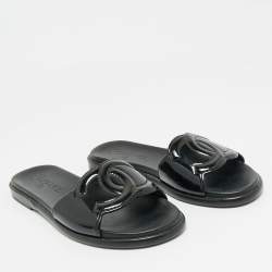 Pre Owned Chanel Black Patent Leather CC Flat Slides Size 38.5