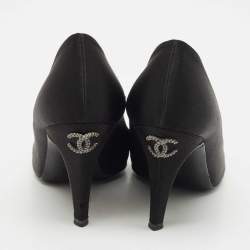 Pre Owned Chanel Black Satin CC Heel Pumps Size 37