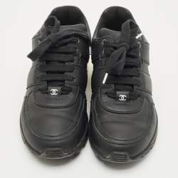 Pre Owned Chanel Black/White Leather CC Lace Up Sneakers Size 39