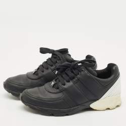 Pre Owned Chanel Black/White Leather CC Lace Up Sneakers Size 39
