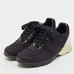 Pre Owned Chanel Black/White Nylon and Leather CC Low Top Sneakers Size 39.5