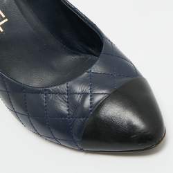 Pre Owned Chanel Navy Blue/Black Leather CC Mary Jane Pumps Size 37.5