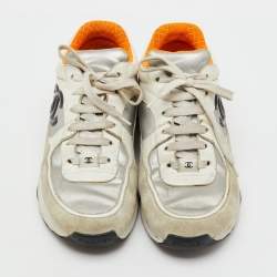 Pre Owned Chanel Grey/White Suede and Leather CC Low Top Sneakers Size 38.5