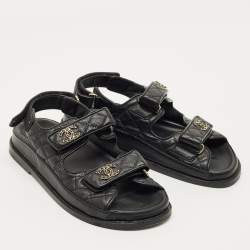 Pre Owned صندل شانيل جلد مبطن أسود سى سى داد مقاس 37