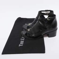 Pre Owned Chanel Black Patent Leather Pearl CC Ankle Strap Sandals Size 36