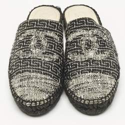Pre Owned Chanel Black/White Tweed CC Espadrille Mules Size 39