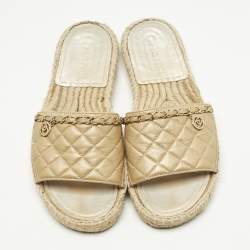 Pre Owned Chanel Gold Quilted Leather CC Chain Espadrille Flat Slides Size 36