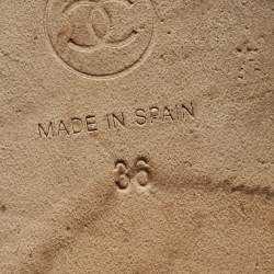 Pre Owned Chanel Gold Quilted Leather CC Chain Espadrille Flat Slides Size 36