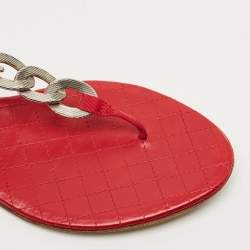 Pre Owned صندل شانيل فلات كانفاس أحمر بعروات حقيبة متوسطة مقاس 41.5