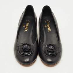 Pre Owned Chanel Black Leather CC Camelia Block Heel Pumps Size 41