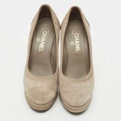 Pre Owned Chanel Grey Suede CC Cap Toe Pumps Size 37.5