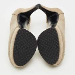 Pre Owned Chanel Grey Suede CC Cap Toe Pumps Size 37.5