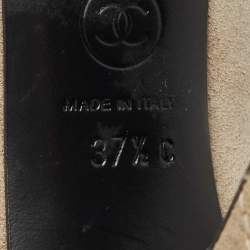 Pre Owned Chanel Grey Suede CC Cap Toe Pumps Size 37.5