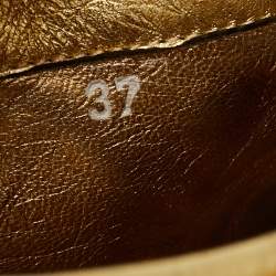 Pre Owned Chanel Gold/Black Patent And Leather Cap Toe Lace Up Sneakers Size 37