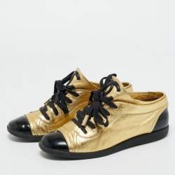 Pre Owned Chanel Gold/Black Patent And Leather Cap Toe Lace Up Sneakers Size 37