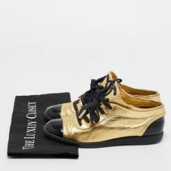 Pre Owned Chanel Gold/Black Patent And Leather Cap Toe Lace Up Sneakers Size 37