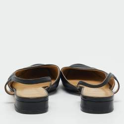 Pre Owned حذاء فلات شانيـل مقدمة أصابع CC دي أوسراي أسود جلد وقماش بحزام خلفي مقاس 40