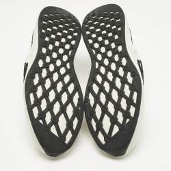 Pre Owned حذاء رياضي شانيل سى سى قماش وزبدة أبيض وكريم منخفظ من أعلى مقاس 38