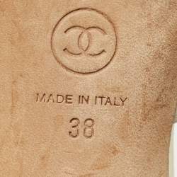 Pre Owned Chanel Cream Canvas and Leather CC Pointed Toe Slide Sandals Size 38
