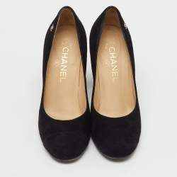 Pre Owned Chanel Black Suede CC Cap Toe Pumps Size 37.5