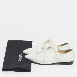 Pre Owned Chanel White Leather Oxfords Lace Up Size 36