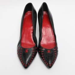 Pre Owned Chanel Black Patent Leather Pumps Size 38.5
