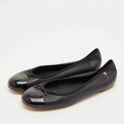 Pre Owned Chanel Black Leather CC Cap Toe Ballet Flats Size 41