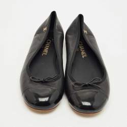 Pre Owned Chanel Black Leather CC Cap Toe Ballet Flats Size 41