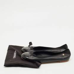 Pre Owned Chanel Black Leather CC Cap Toe Ballet Flats Size 41