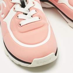 مملوكة مسبقًا Chanel Pink/White Nylon CC Low Top Sneakers Size 38