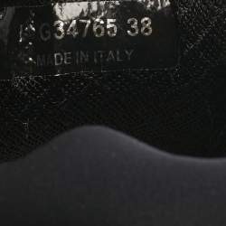 مملوكة مسبقًا Chanel Pink/White Nylon CC Low Top Sneakers Size 38