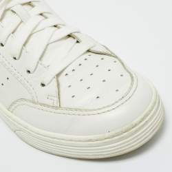 Pre Owned Chanel White Leather CC Low Top Sneakers Size 38