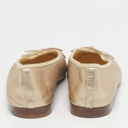 مملوكة مسبقًا Chanel Gold Leather CC Cap Toe Ballet Flats Size 39