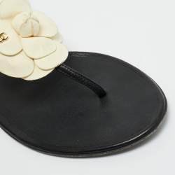 Pre Owned Chanel Black  Leather Camelia Thong Slingback Sandals Size 38.5