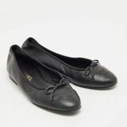 Pre Owned Chanel Black Leather CC Cap Toe Ballet Flats Size 39