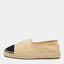 Pre Owned Chanel Beige Suede CC Pearl Logo Espadrille Flats Size 37
