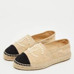 Pre Owned Chanel Beige Suede CC Pearl Logo Espadrille Flats Size 37
