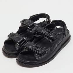 Pre Owned Chanel Black Quilted Leather CC Dad Flat Sandals Size 39