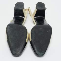 Pre Owned Chanel Cream/Black Leather CC Block Heel Pumps Size 38.5